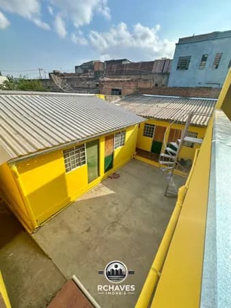 Quitinete para locação no bairro Cachoeirinha. 1 Quarto e Banheiro.