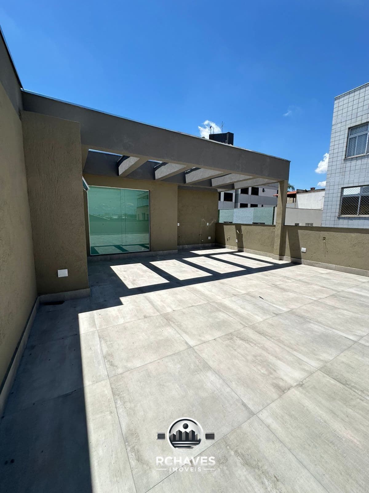 Excepcional Cobertura à Venda no Bairro Castelo 3 Quartos, 1 Suíte e 2 Vagas - Belo Horizonte