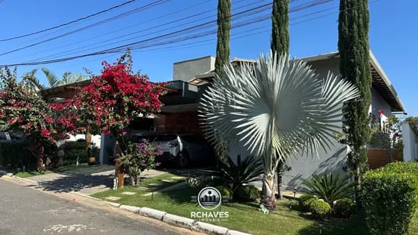 EXCELENTE CASA COM VISTA PARA MATA PRESERVADA NO CONDOMÍNIO RESIDENCIAL VIRGÍNIA – LAGOA SANTA/MG