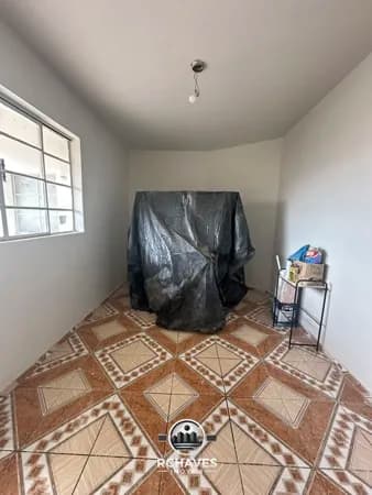 04 Imóveis mais 1 loja - 1 Casa principal - Casa Secundaria e 2 barracões e 1 loja - Concordia/Renascença