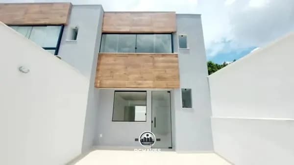 Casa Geminada – 3 Quartos, Suíte e Área Externa – Santa Rosa/Belo Horizonte