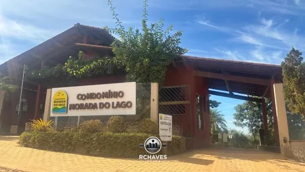 EXCELENTE LOTE DE ESQUINA NO CONDOMÍNIO MORADA DO LAGO – JABOTICATUBAS/MG