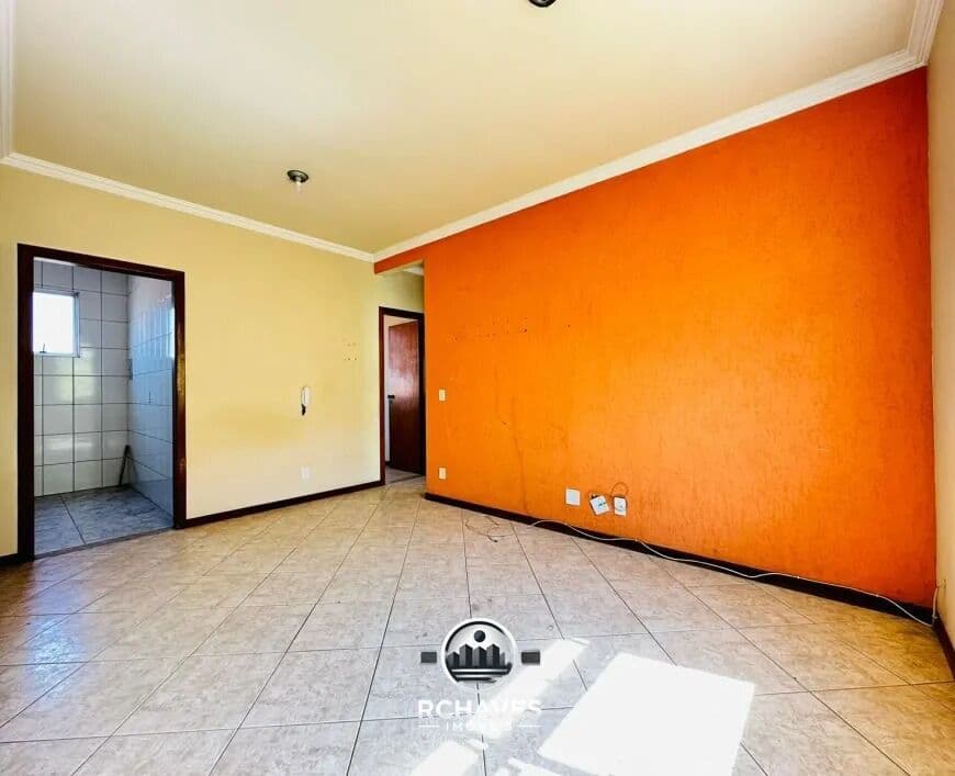 Cobertura Duplex 3 quartos incluindo 1 suíte, 2 vagas de garagem, bairro Santa Monica.