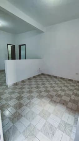 03 Cômodos - Pq. Independencia - R$ 800