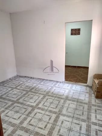 03 CÔMODOS - JD. JANGADEIRO - R$ 900