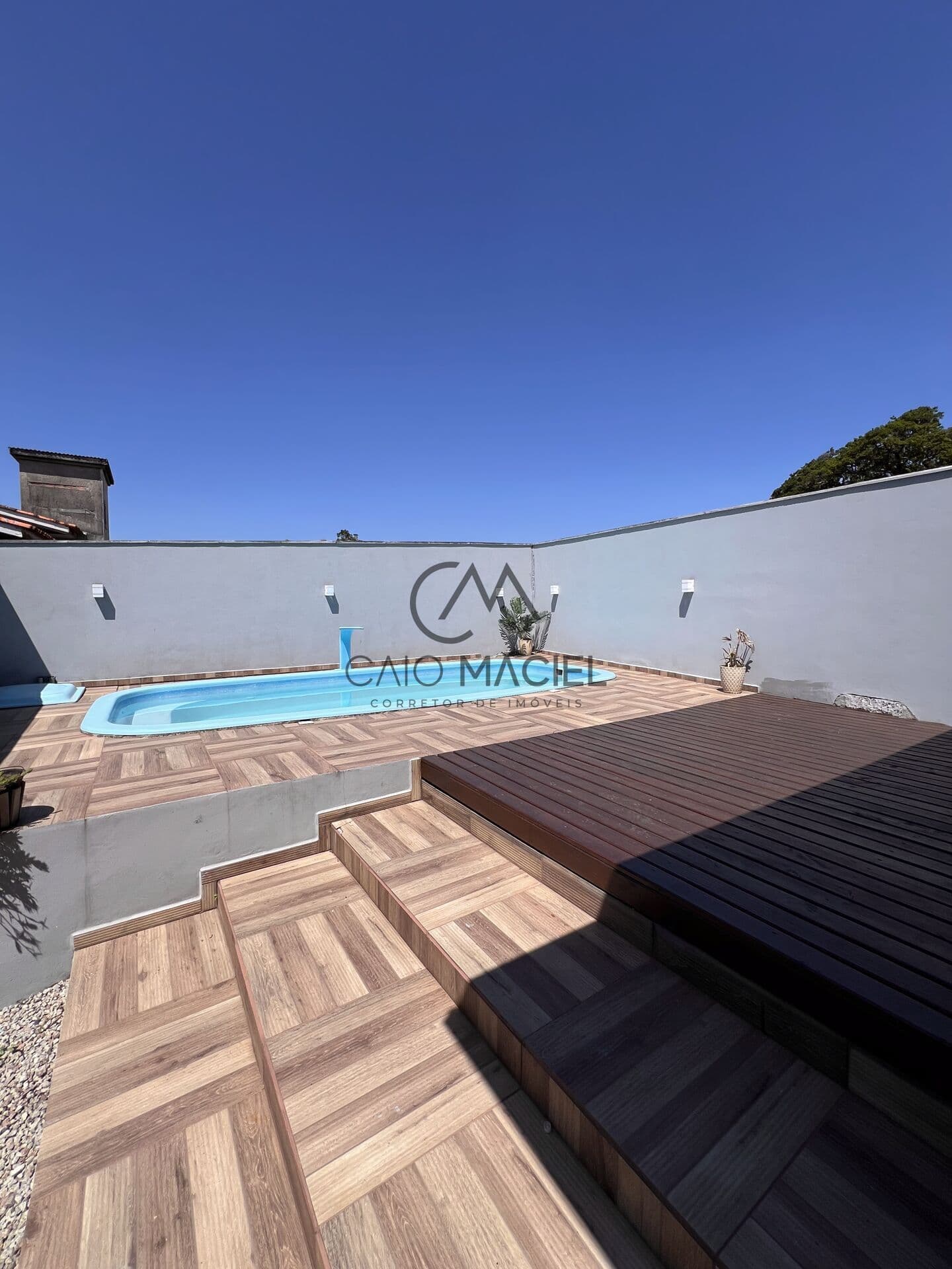 Casa Mobiliada com piscina