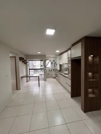 Apartamento Semi mobiliado
