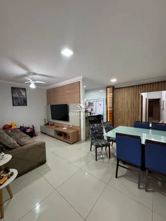 🏡 Casa térrea no Novo Mundo com 2/4, suíte e área gourmet à venda