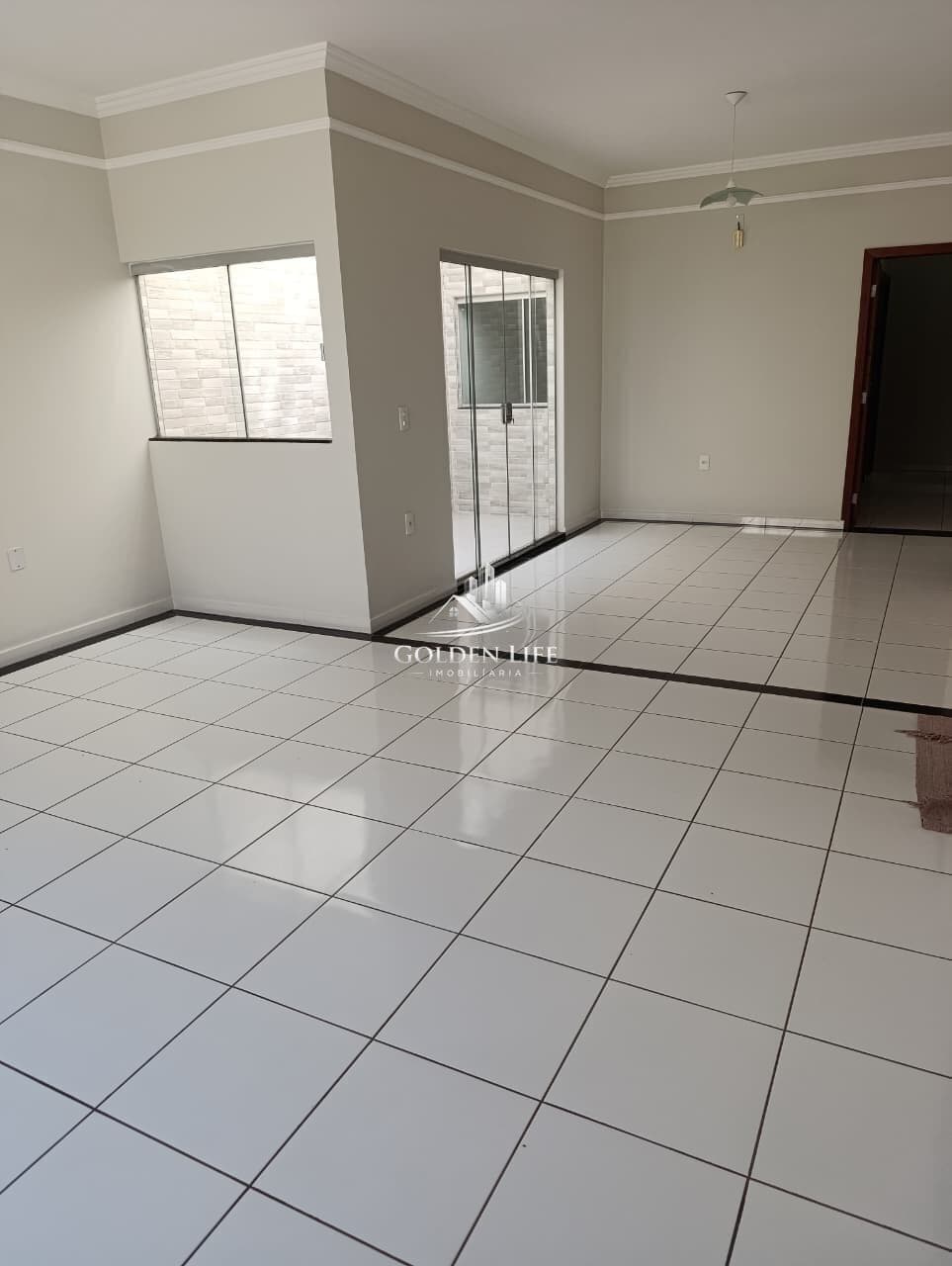 Casa Padrão no bairro Alto Umuarama
