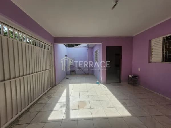 Casa à venda 2 suítes – Próxima ao Lago Azul