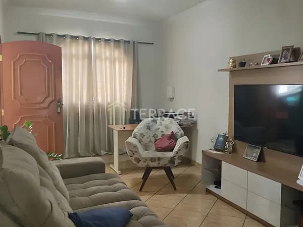 Casa em Vila São Miguel, Rio Claro/SP
