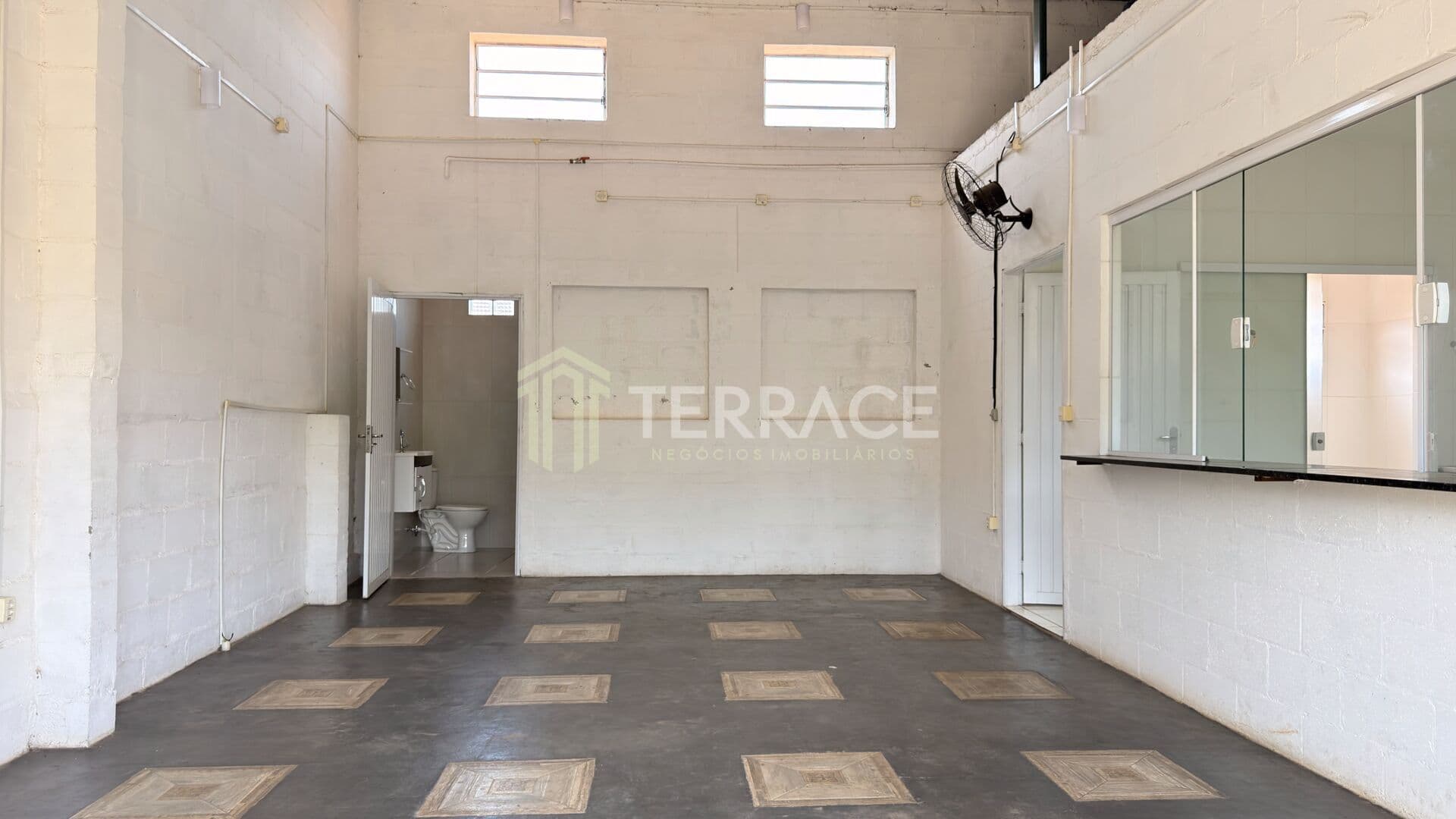 Salão comercial em Residencial Parada das Pedras (Assistência), Rio Claro/SP