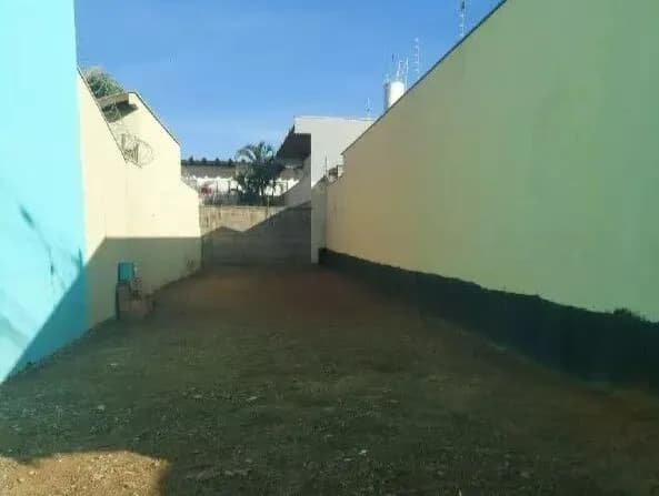 Lote/Terreno em Rio Claro - Vila Nova