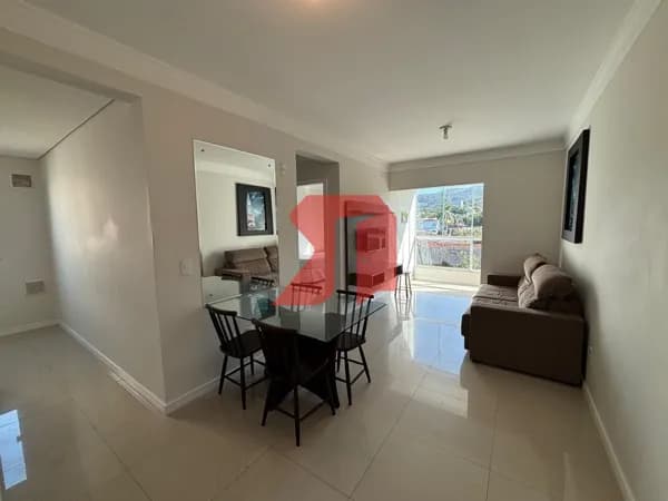 Apartamento com 2 Quartos sendo 1 Suíte a 200 m da Praia da Vila, Imbituba
