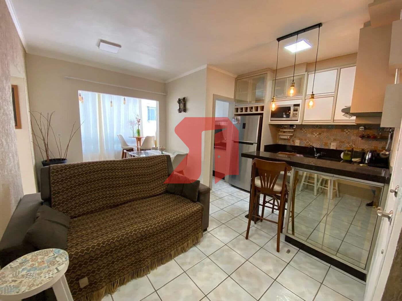 Apartamento 50m da Praia com 2 Quartos na Praia da Vila