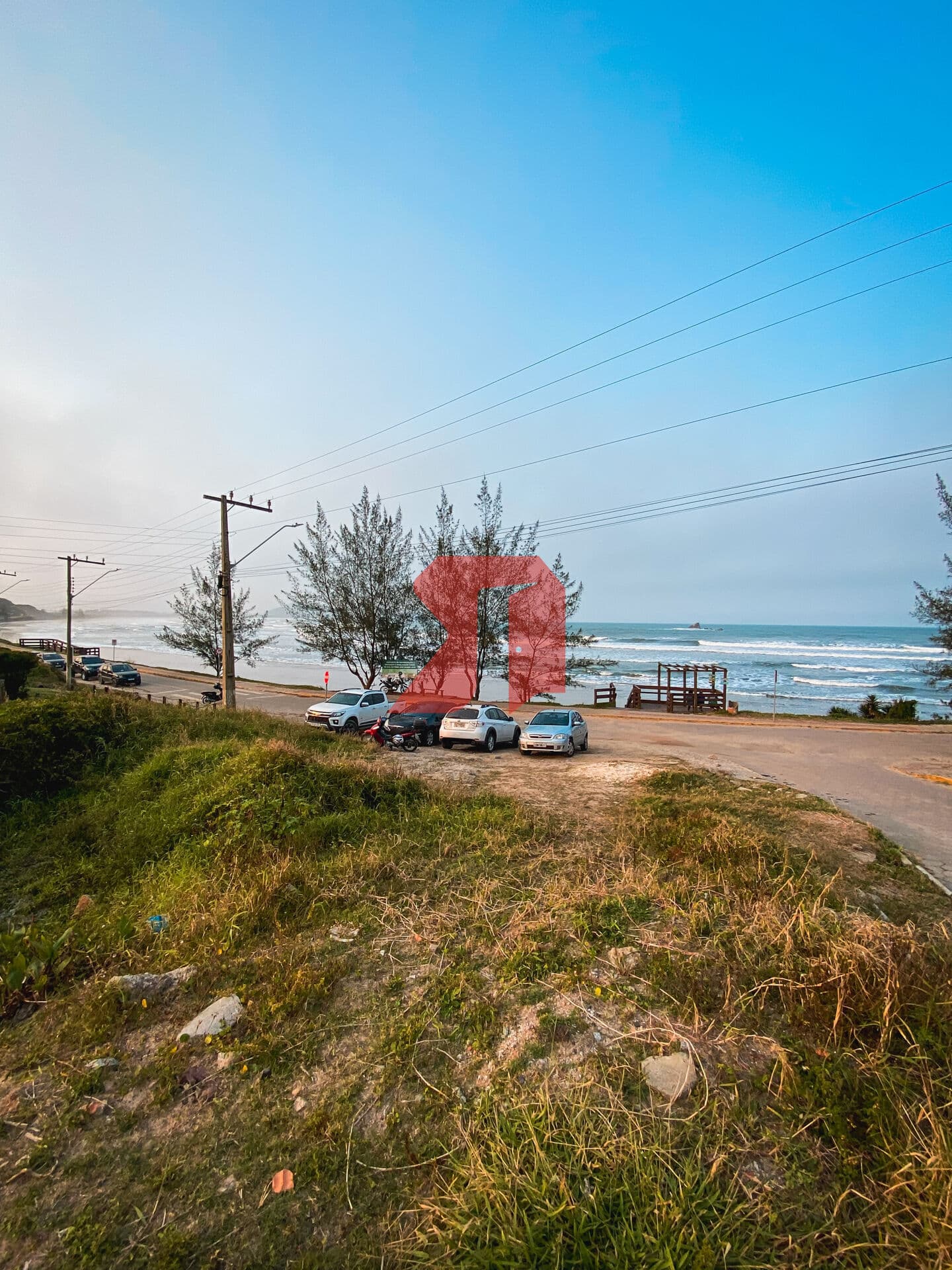 Terreno localizado em frente à Praia da Ribanceir