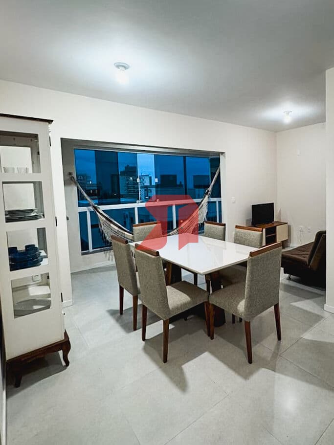 Apartamento mobiliado para locação no bairro Village
