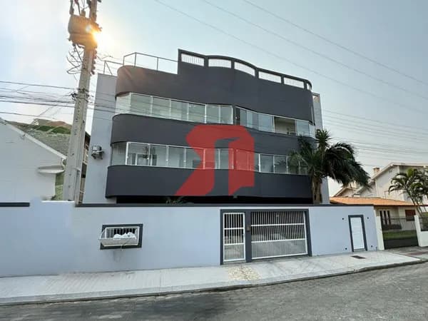 Apartamento Vista Mar Semimobiliado com 2 Quartos a 50m da Praia da Vila