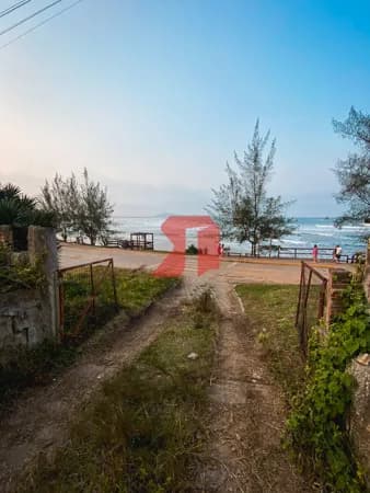 Terreno em frente ao mar na Praia da Ribanceira