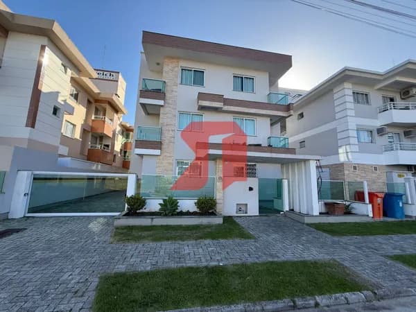 Apartamento 2 Quartos com Suíte na Praia de Palmas a 450m do Mar