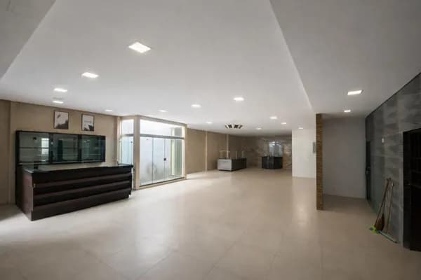 Sala Comercial - Loja no Setor Garavelo para Aluguel / Locação no Setor Garavelo em Aparecida de Goiânia-GO