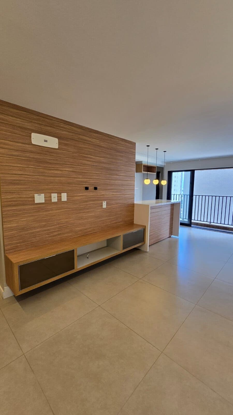 Apartamento à Venda 2 suítes no Condomínio Hit Marista no Setor Marista em Goiânia-GO.
