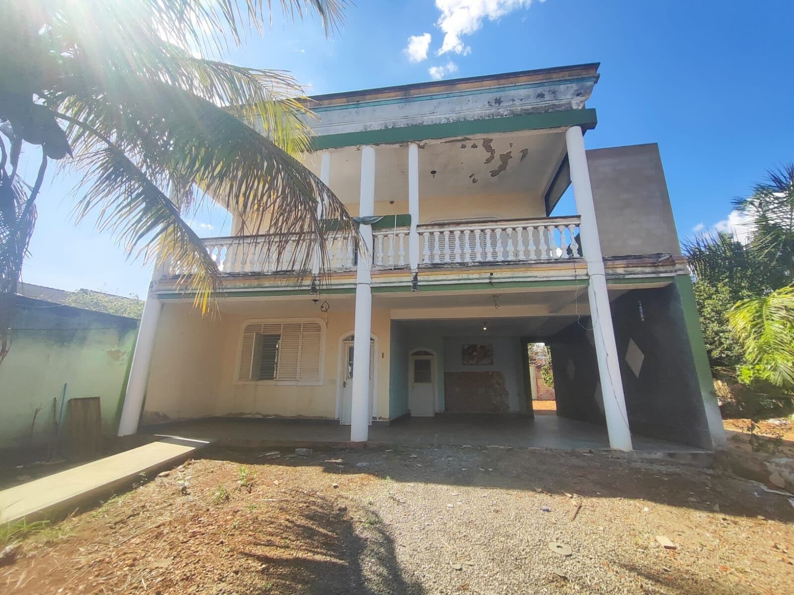 Sobrado à Venda – Setor Santa Genoveva, Goiânia