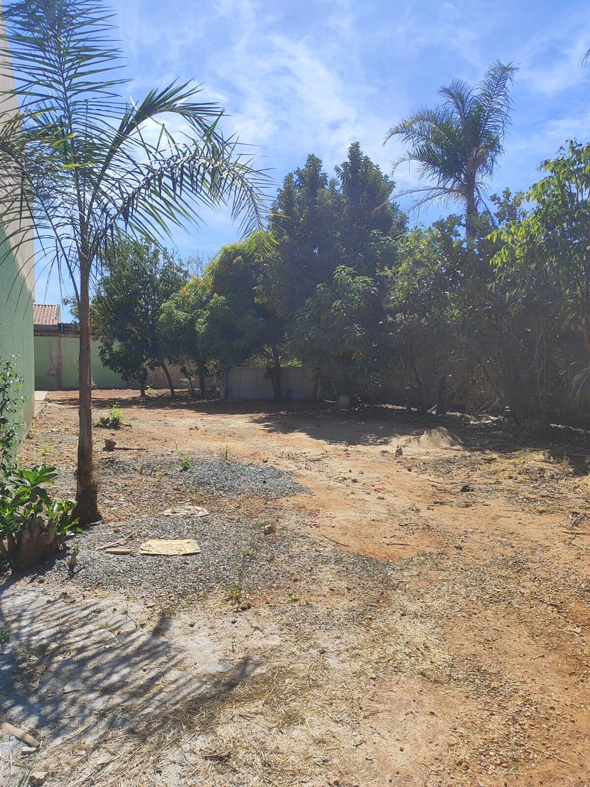 Lote/Área 567 m² à Venda no Setor Santa Genoveva (Divisa com Setor Jaó) em Goiânia-Go.