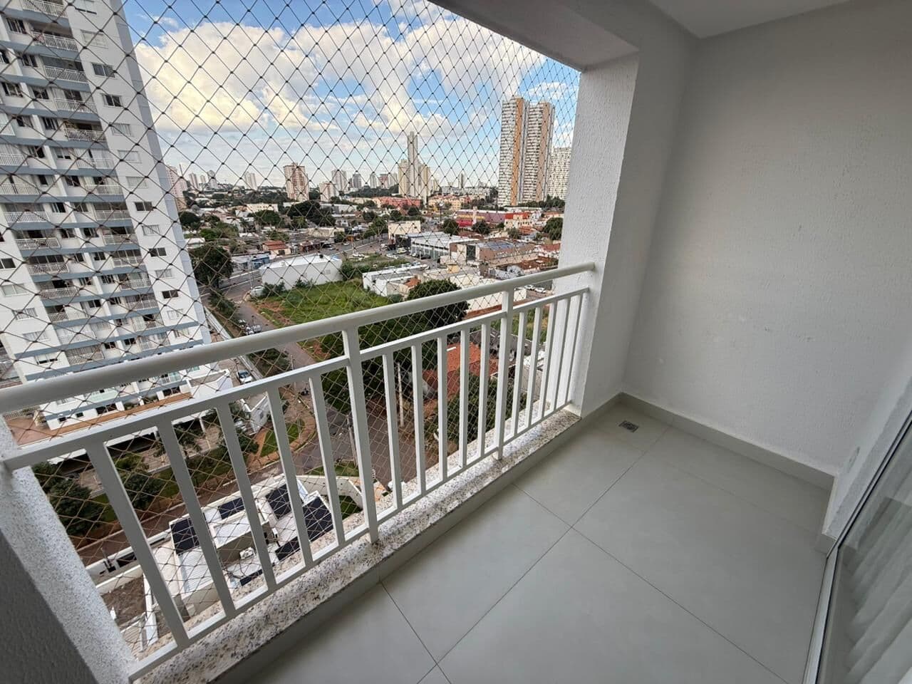 Apartamento de 2/4 sendo 1 suite Para Locaçao - Jardim Atlântico, Goiânia - GO