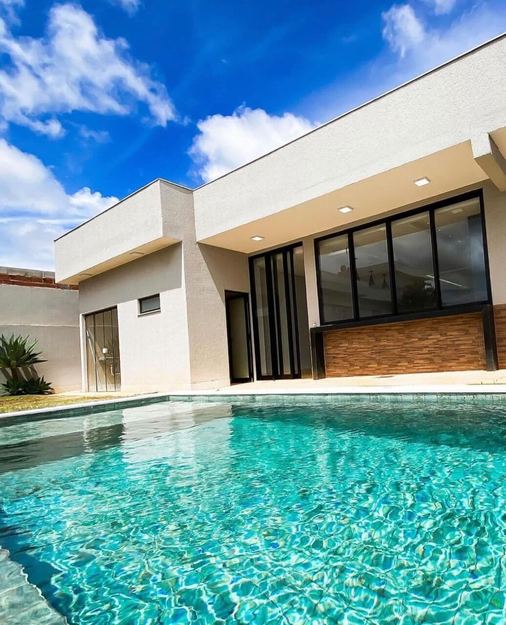 Casa térrea 3 suítes para Aluguel/Locação no Condomínio Residencial AnaVille em Anápolis-GO.