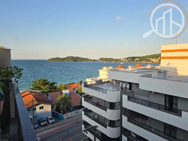 Cobertura Duplex no Coração de Bombinhas