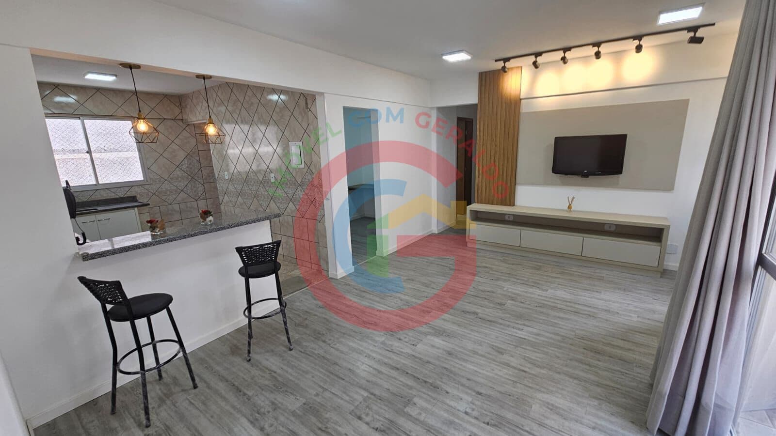 Apartamento semi-mobiliado 3Q (1 suíte) reformado - St. Bela Vista.