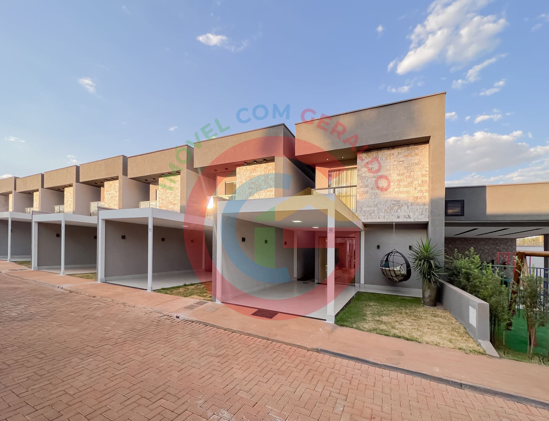 ÚLTIMAS UNIDADES - Sobrado em condomínio 3Q - Próx. HUGOL, Portal Shopping, Atacadão - GO 070