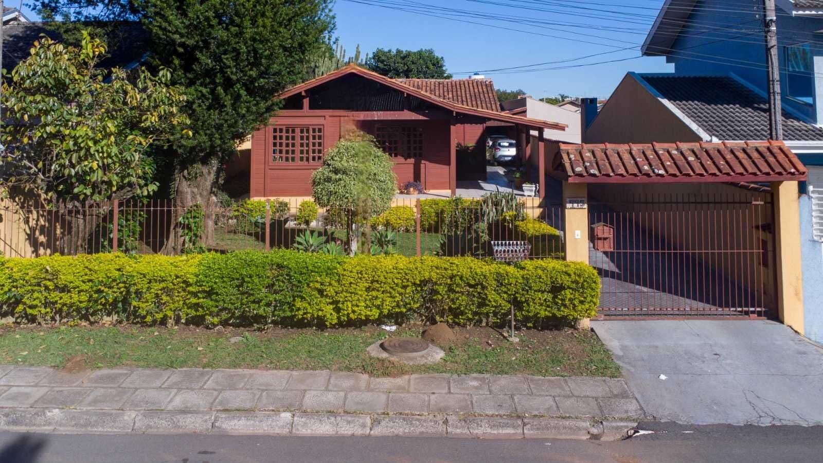 Casa em Campo Largo - Ouro Verde