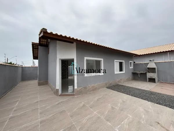 Casa com Piscina no Bopiranga, Itanhaém/SP