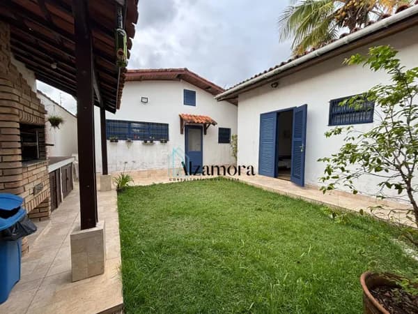 Casa em localização Privilegiada