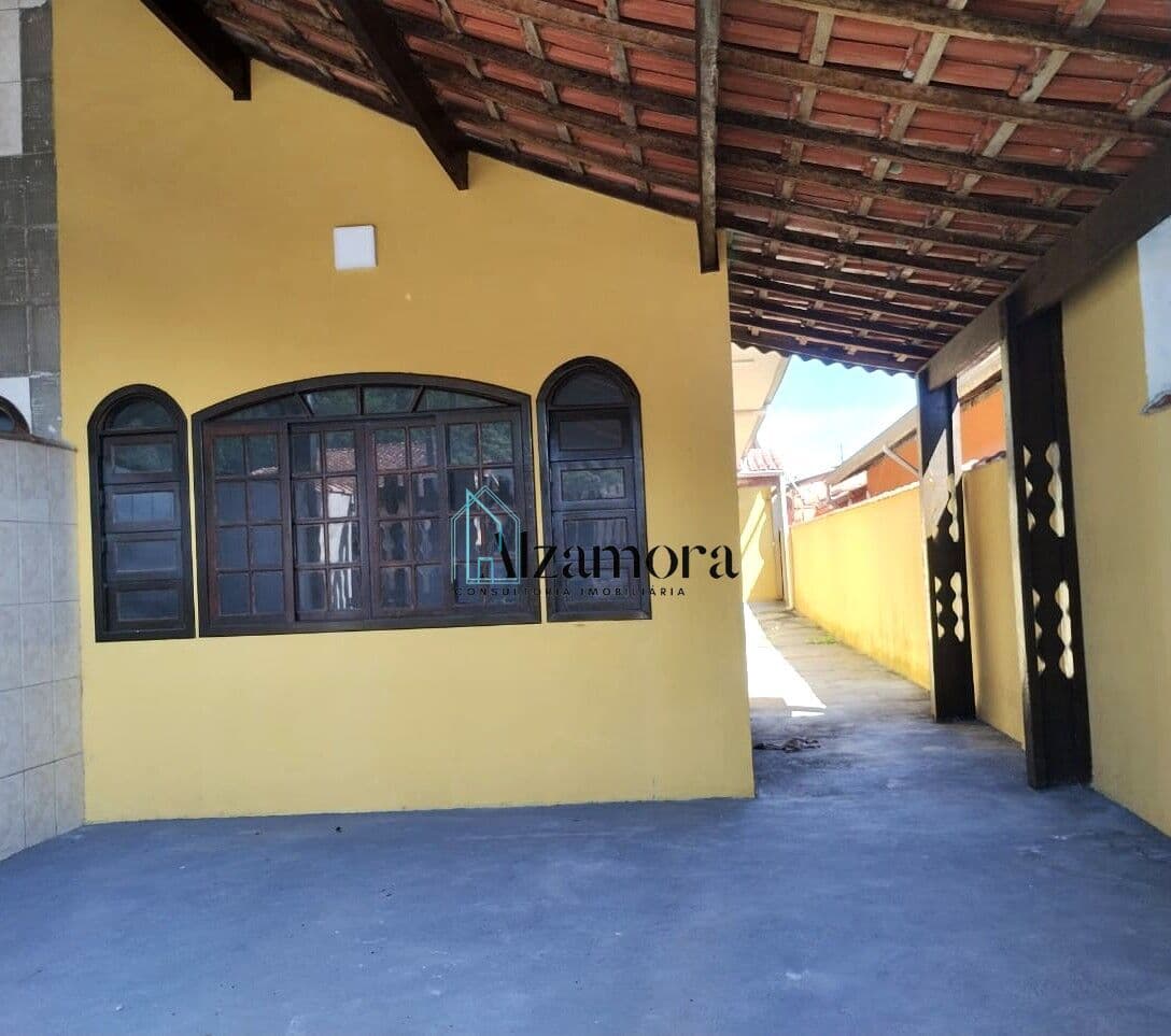 CASA GEMINADA EM MONGAGUÁ