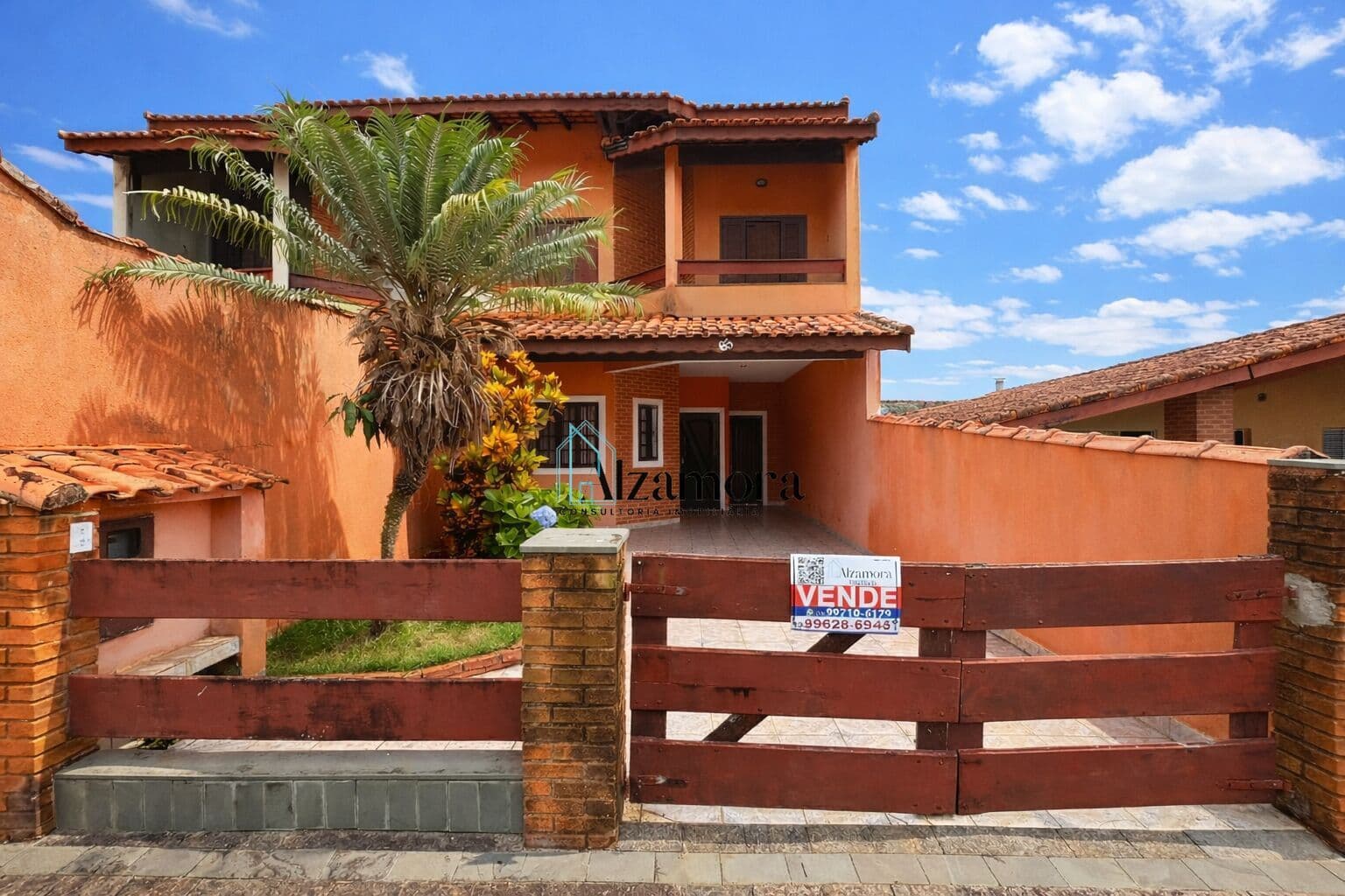 SOBRADO ESPAÇOSO | 4 QUARTOS | PISCINA + CHURRASQUEIRA | 400M DA PRAIA – ITANHAÉM/SP