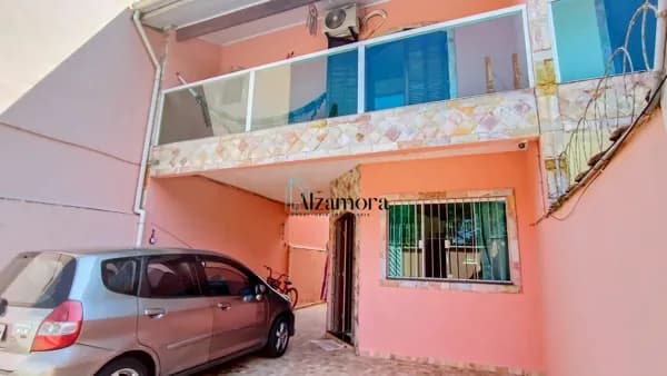 Sobrado com piscina