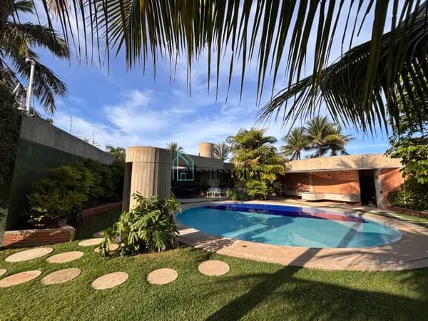 Casa de alto padrão - arquitetura Ruy Othake beira mar!
