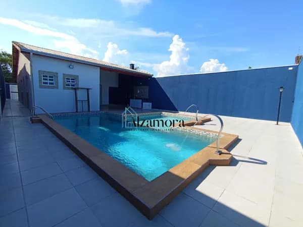 Casa Nova Com Piscina Grande e 03 Suítes Próxima ao Mar Jd Jamaica Itanhaém -SP