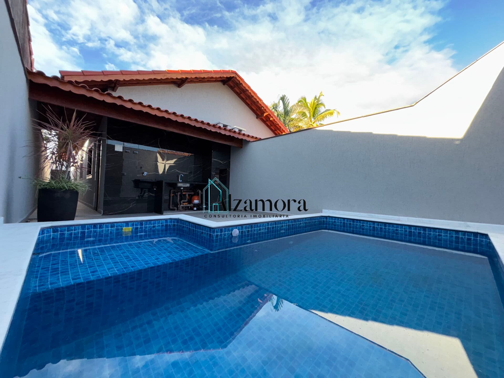 Casa em Campos Elíseos, Itanhaém/SP