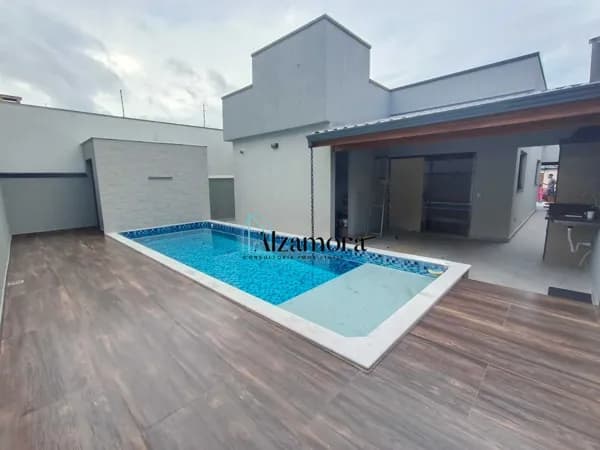 Casa com Piscina e vista para o Mar