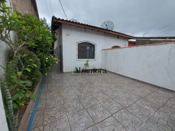 Casa a venda no bairro Belas artes em Itanhaém, pronta pra morar