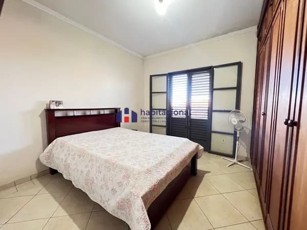 Casa à venda no bairro Jardim Cândida em Araras/SP