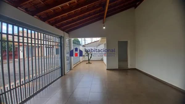 Casa à venda no bairro Vila Bressan em Araras/SP