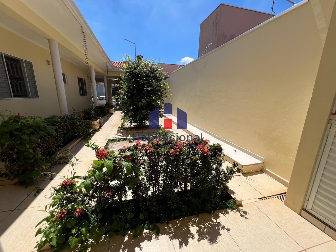 Casa Térrea à Venda no Bairro Santa Elisa