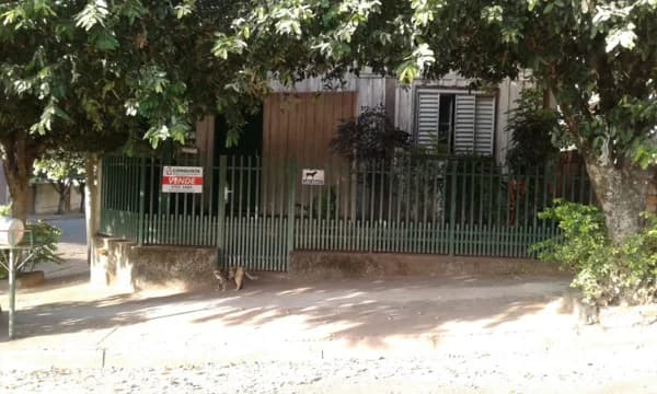 Casa Alvenaria para Venda em Centro Guaraçaí-SP