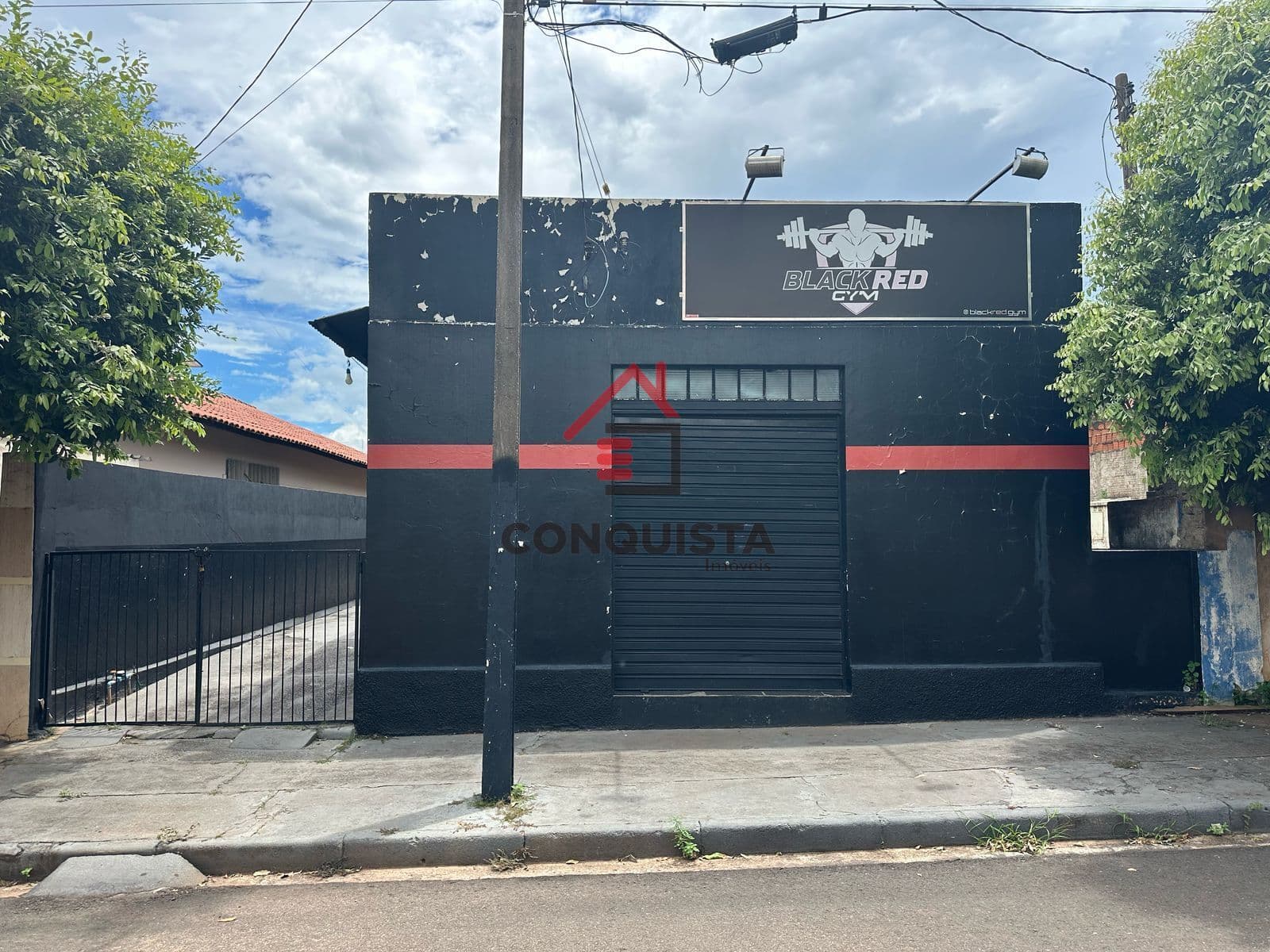 Prédio Comercial em Centro, Guaraçaí/SP