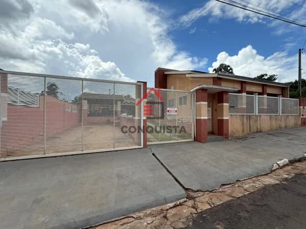 Casa Alvenaria em Centro, Murutinga do Sul/SP